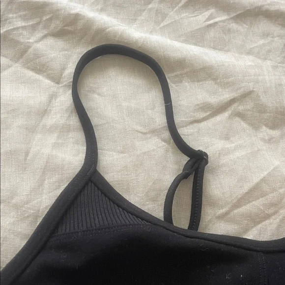 ALO Yoga Black Sports Bra - Picture 4 of 6